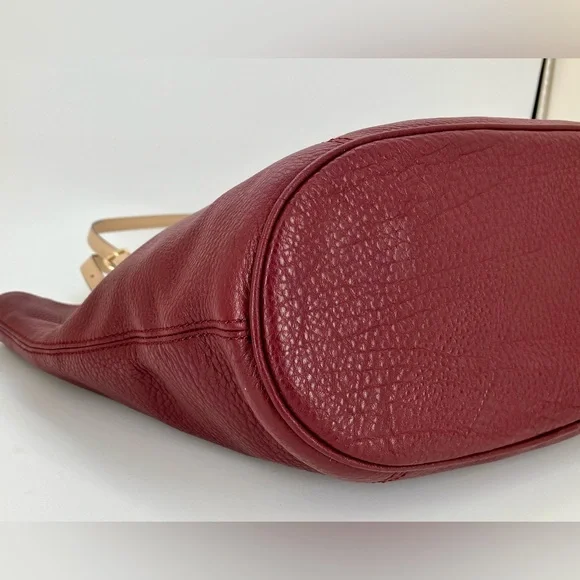 MICHAEL KORS Burgundy Jet Set Tote *Like New* - Picture 7 of 13